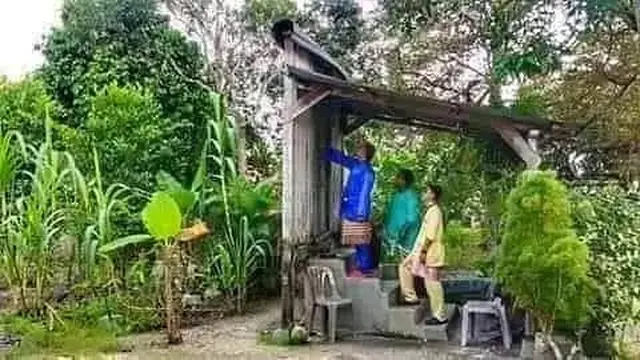 7 Potret Nyeleneh Bangunan Nyeleneh yang Enggak Ada Gunanya Ini Heran