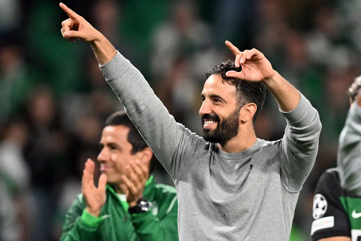 Foto: Persembahkan Kemenangan Besar, Calon Pelatih MU Roben Amorim Bawa Sporting CP Bantai Manchester City 4-1 di Liga Champions
