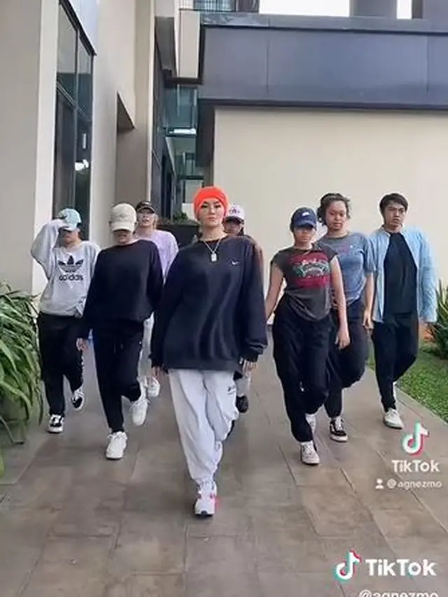 Jadi Dancer Agnez Mo, Ini 6 Potret Nayyara Anak Kedua Tora Sudiro