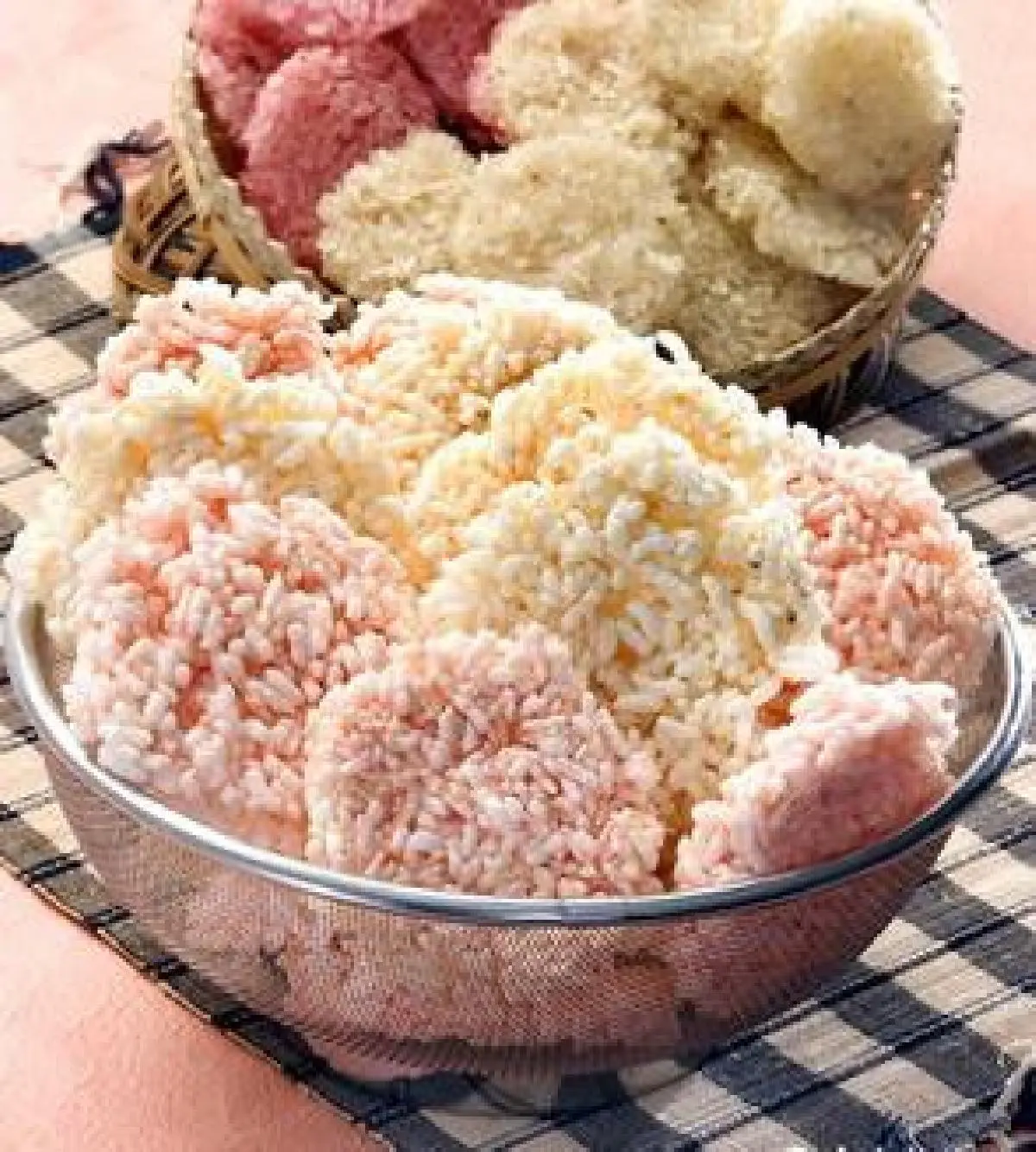 6 Kue Khas Lebaran yang Pasti Ada di Meja Tamu | via: rakosa-fm.co.id