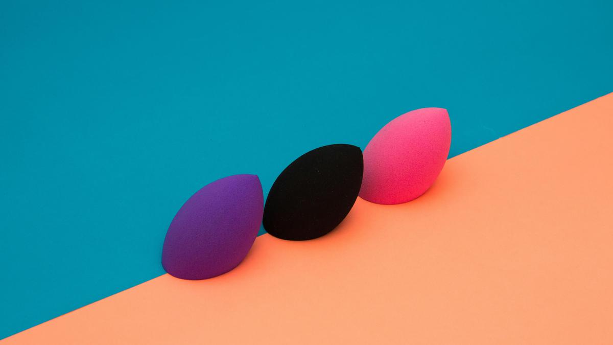 Cara Merawat Beauty Blender agar Tetap Bersih dan Awet