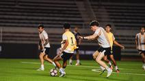 Dewa United menggelar latihan perdana menjelang laga perempat final melawan Manila Digger di AFC Challenge League 2025/2026 pada Selasa (03/03/2026) waktu setempat. (Dok. Dewa United)