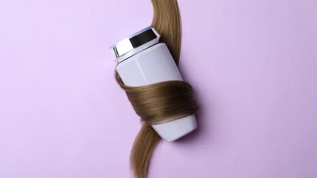 15 Cara Melembapkan Rambut Kering dan Rusak yang Mudah Dilakukan, Nggak Lagi Megar