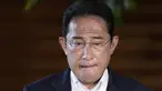 Perdana Menteri Jepang, Fumio Kishida berbicara kepada media di kediaman resmi perdana menteri di Tokyo, Jumat (8/7/2022). Fumio Kishida akhirnya buka suara soal penembakan yang terjadi terhadap pendahulunya, Shinzo Abe, di Kota Nara pada Jumat (8/7). (AP Photo/Eugene Hoshiko)