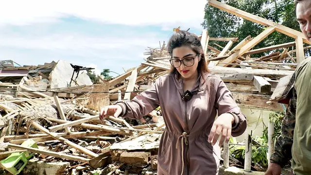 Momen Ashanty Datangi Langsung Korban Gempa Cianjur, Beri Bantuan 1 Truk
