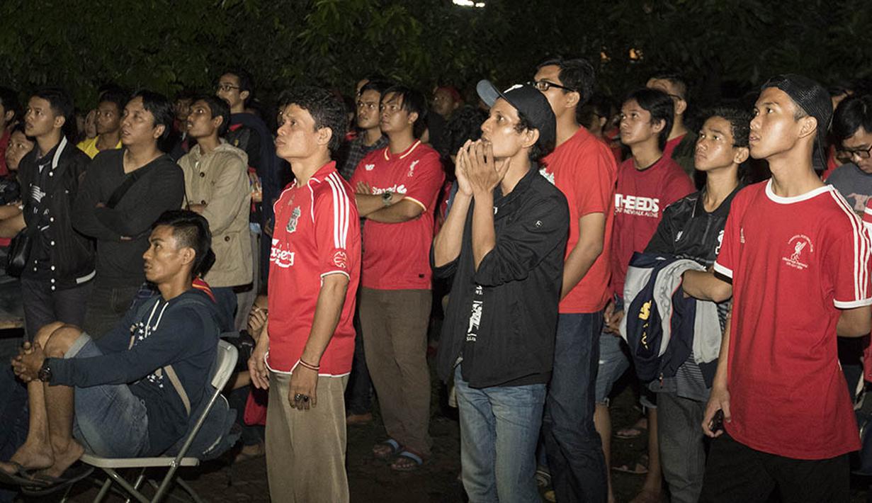 Namun sayang pada laga itu Liverpool kalah 0-3 dari Watford. (Bola.com/Vitalis Yogi Trisna)
