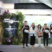 Blibli menjadi e-commerce pertama yang menerapkan ekonomi sirkular pada rangkaian proses daur ulang sampah plastik dan kertas di Indonesia. (dok: Blibli)