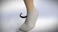 Ingin Pandai Menari? Coba Pakai Kaus Kaki Pintar Ini