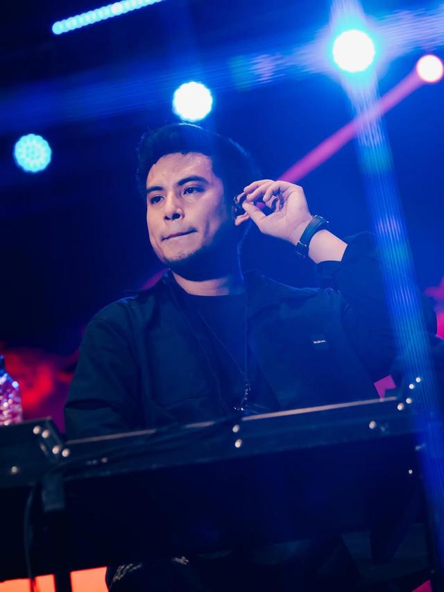 Kronologi Okin Berseteru dengan Partner Bisnisnya (credit: instagram/okintph)