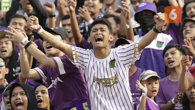 Suporter Persita Tangerang