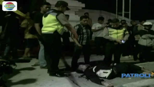 Jambret HP Pengendara Motor, Pelaku Babak Belur Dikeroyok Massa