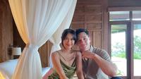 Menikah selama 17 tahun, Nana Mirdad dan Andrew White masih tetap romantis di Valentine [@nanamirdad_]