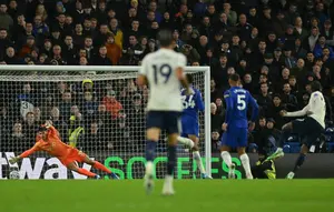 Liga Inggris: Tottenham Hotspur Permalukan Chelsea di Stamford Bridge, Cole Palmer Diganjar Kartu Merah