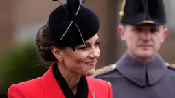 Kate Middleton, Putri Wales dari Inggris tiba untuk mengikuti parade Hari St David dengan anggota Batalyon 1, The Welsh Guards di Windsor, Inggris, Rabu, 1 Maret 2023. (AP Photo/Alastair Grant, Pool)