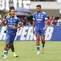 Tim racikan pelatih Bojan Hodak, unggul lewat gol cepat Beckham Putra yang terjadi pada menit ke-5. Tampak dalam foto, pemain Persib, Beckham Putra (kiri) merayakan golnya ke gawang Persija pada pertandingan pekan ke-17 BRI Super League 2025/2026 di Stadion Gelora Bandung Lautan Api (GBLA), Bandung, Jawa Barat, Minggu 11 Januari 2026. (Bola.com/Abdul Aziz)