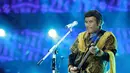 Diketahui sebelumnya pihak MNCTV dan Rhoma Irama menyempatkan memberikan penghargaan kepada kedua keluarga musisi dangdut seperti keluarga Fazal Dath dan keluarga A. Rafiq. (Deki Prayoga/Bintang.com)