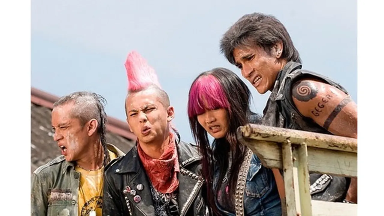 Beda Gaya 5 Pemeran Film Punk In Love, Semakin Keren