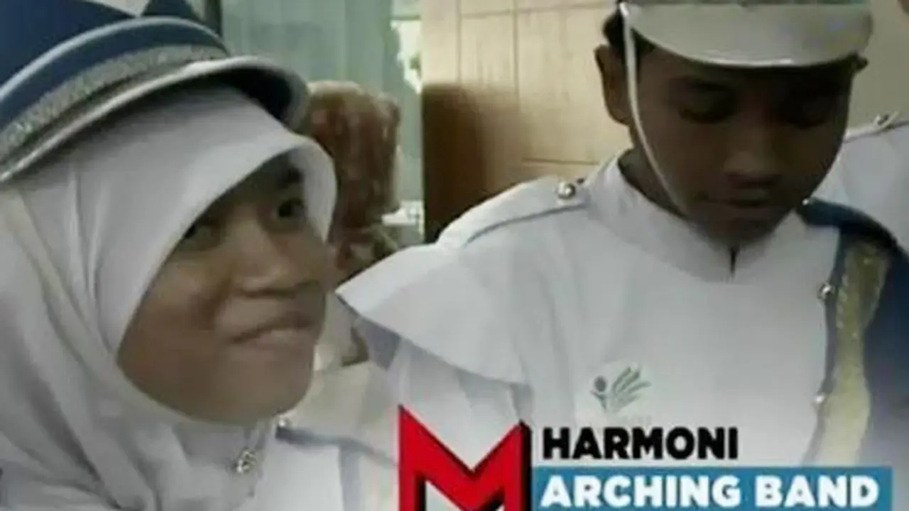  Marching Band Tuna Netra