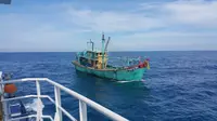 KKP menangkap kapal perikanan asing (KIA) berbendera Malaysia. (Dok KKP)