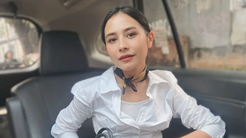 Dari Ketua Pelaksana FFI hingga Wasekjen APJI, 6 Pesona Wanita Karier Prilly Latuconsina Pakai Formal Outfit dan Tas Branded