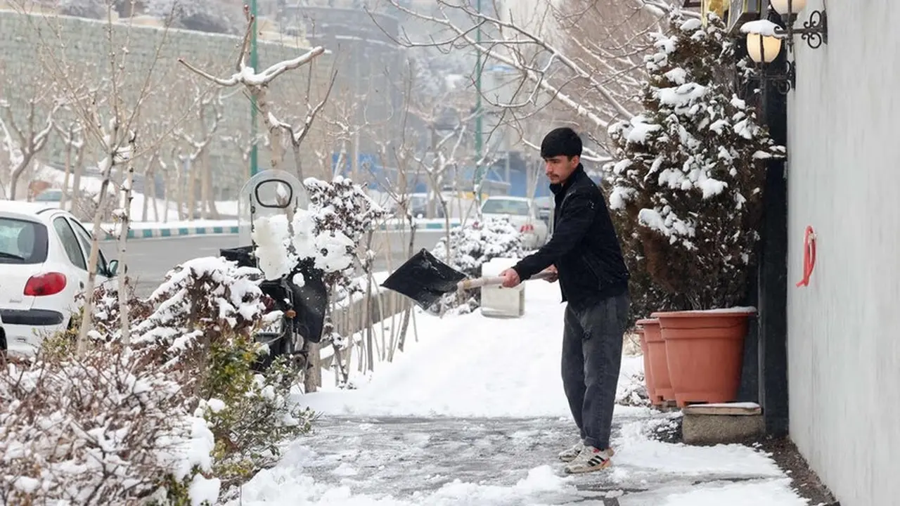 Suhu beku melanda wilayah utara Iran selama beberapa hari terakhir. (AFP)