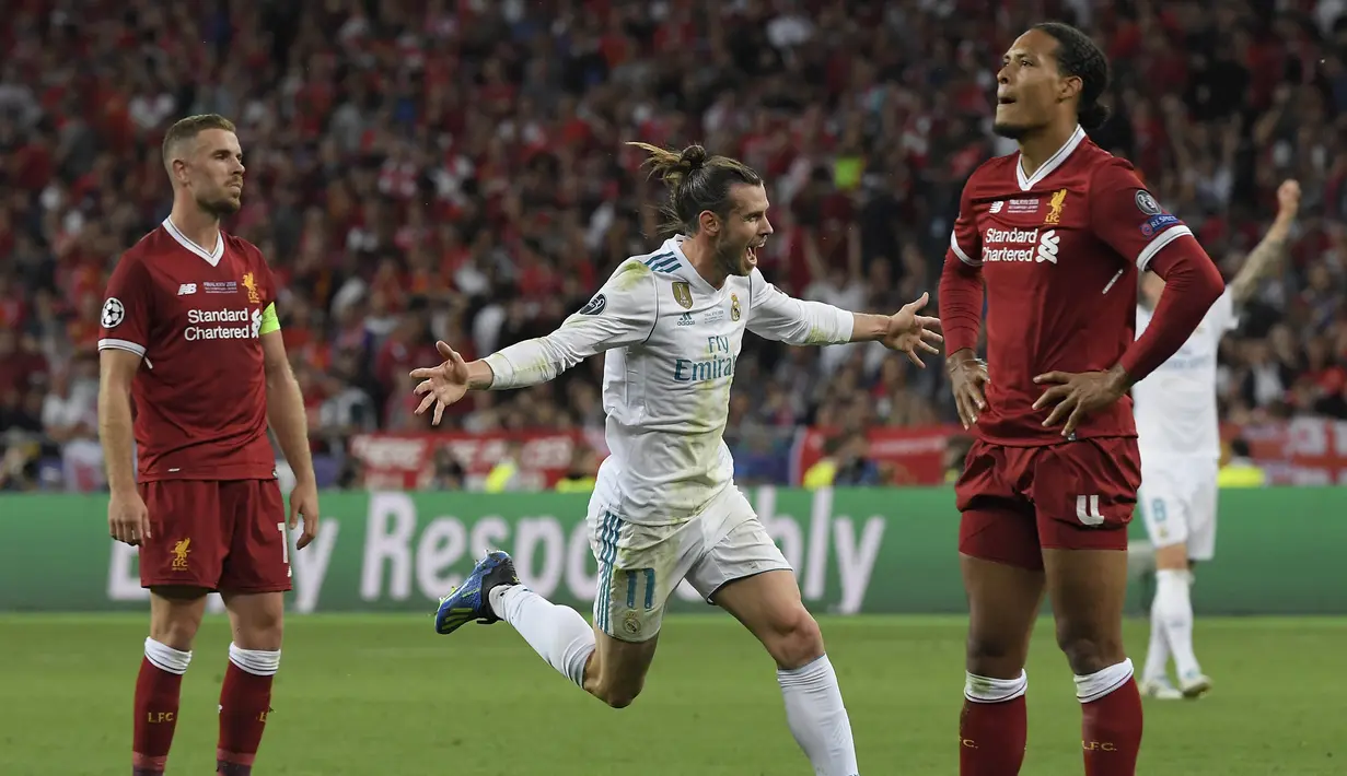 Final Liga Champions 2017/2018. Laga final ketiga yang gagal dimenangi Jurgen Klopp bersama Liverpool adalah final Liga Champions musim 2017/2018 usai kalah dari Real Madrid. Dalam laga yang digelar 26 Mei 2018 di NSC Olimpiyskiy Stadum, Kiev, laga berakhir 3-1 untuk kemenangan Real Madrid. Ketiga gol Real Madrid dicetak oleh Karim Benzema pada menit ke-51, dan dua gol dari Gareth Bale pada menit ke-63 dan 83 yang hanya mampu dibalas sekali oleh Liverpool melalui gol Sadio Mane pada menit ke-55. (AFP/Lluis Gene)