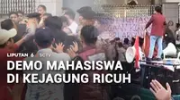 Unjuk rasa mahasiswa di depan gedung Kejaksaan Agung, ricuh. Mahasiswa mendesak Kejaksaan transparan dalam menangani kasus korupsi yang melibatkan mantan Jaksa Agung Muda Bidang Tindak Pidana Khusus, Febrie Adriansyah.