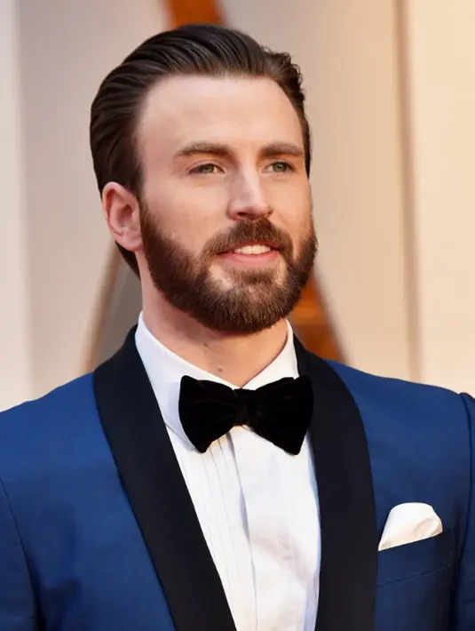 Kabar perceraian Scarlett dan Romain muncul setelah aktris cantik itu terlihat tak mengenakan cincin pernikahannya dan berlenggang seorang diri beberapa waktu lalu. (AFP/Bintang.com)