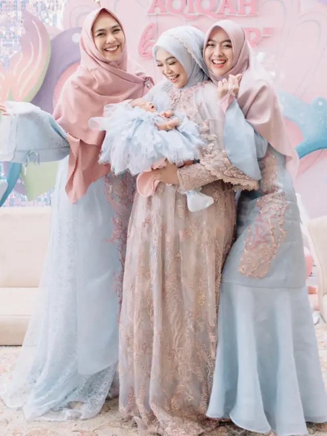 Oki Setana Dewi, Ria Ricis dan Shindy.