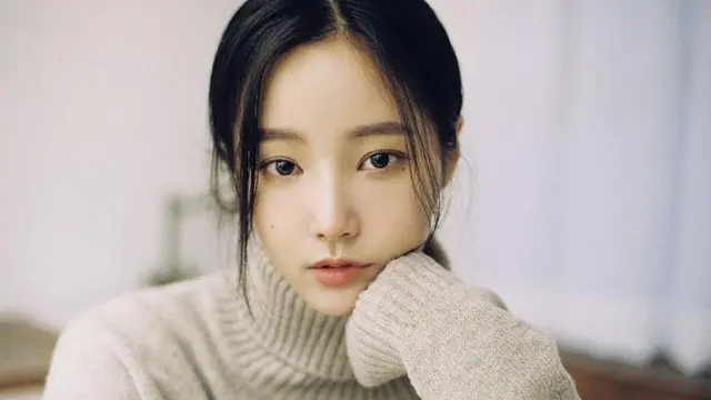 Tampilan Flawless Yeonwoo Eks MOMOLAND