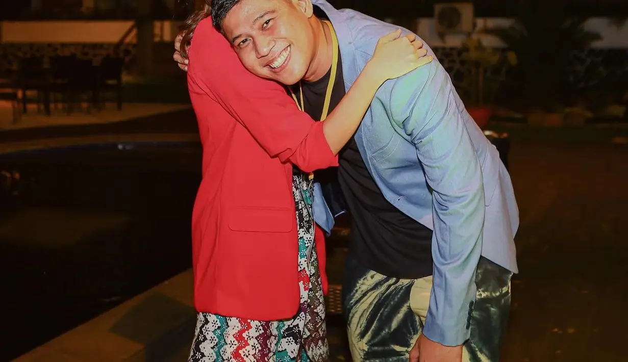<p>Hubungan pacaran Della Dartya dan Nino RAN resmi mereka umumkan pada bulan Okober 2019. (FOTO: instagram.com/delladartyan)</p>