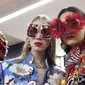 Intip uniknya koleksi kacamata dari Dolce & Gabbana yang memukau. (Foto: Instagram/@dolcegabbana)