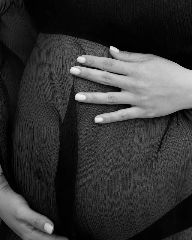 7 Potret maternity Nikita Willy jelang melahirkan, konsepnya kece bak pemotretan majalah