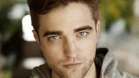 Jadi Model Parfum, Robert Pattinson Jadi Rajin Mandi