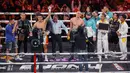 Kemenangan ini membawa Fadly meraih sabuk ICB International, gelar yang pertama kali diadakan di Asia. Fadly menunjukkan performa konsisten sepanjang pertandingan. Ini menjadi kunci kemenangan kakak kandung Fuji tersebut di ring Byon Combat Vol 4. (Bola.com/Abdul Aziz)