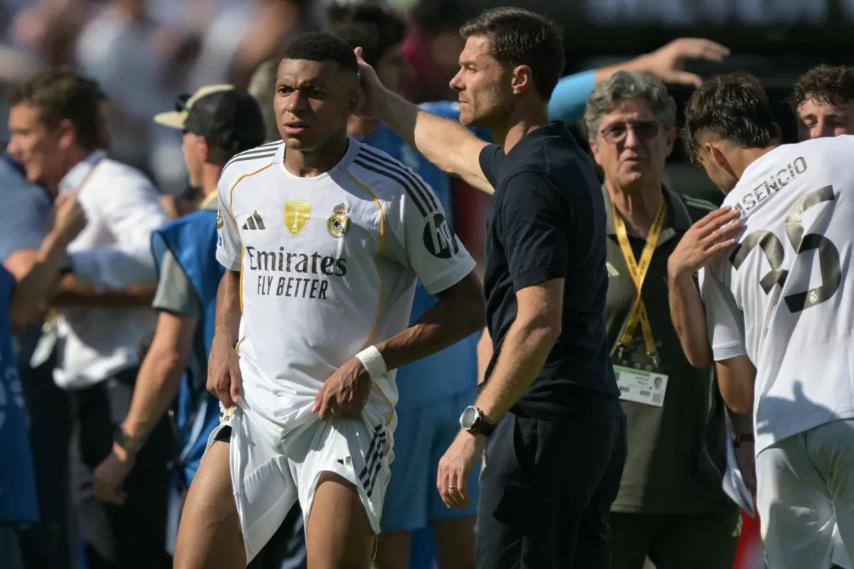 Kylian Mbappe dan Xabi Alonso