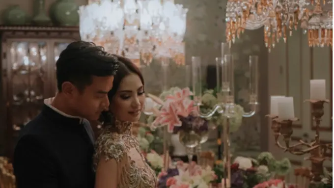 Dion Wiyoko dan Fiona Anthony