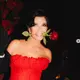 Kris Jenner di pesta ulang tahunnya. (dok. Screenshoot Instagram @krisjenner/https://www.instagram.com/p/DQ3E5VwEdz2/?img_index=20/Dinny Mutiah)