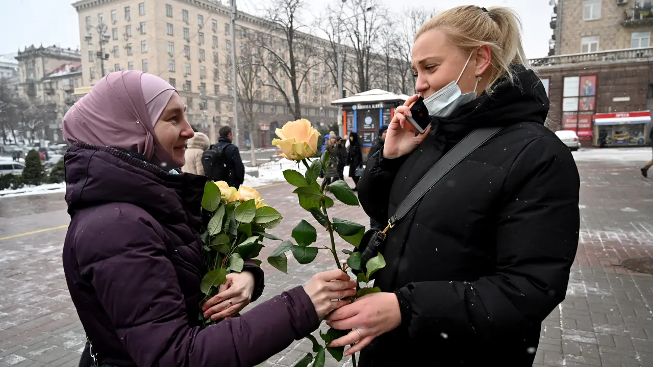 Aksi Perempuan Muslim Ukraina Memperingati Hari Hijab Sedunia