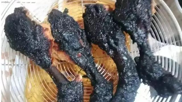 8 Momen Apes Netizen saat Memasak Ini Ngenes Banget