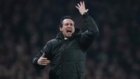 Pelatih kepala Aston Villa, Unai Emery, bereaksi selama pertandingan Liga Inggris antara Arsenal dan Aston Villa di London, Selasa, 30 Desember 2025. (Foto AP/Alastair Grant)