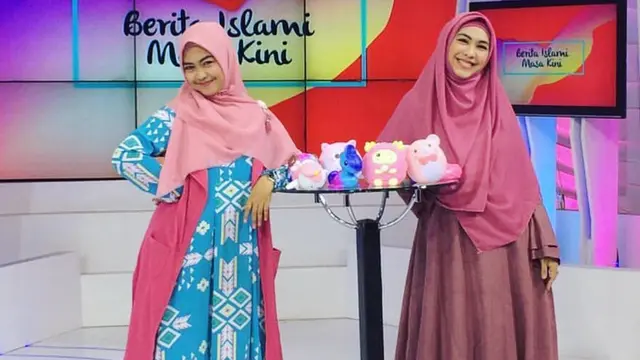 Seleb Kakak Beradik yang Berhijab (Oki Setiana Dewi dan Ria Ricis)