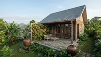 10 Desain Rumah Kampung Atap Pelana Menghadap Timur Agar Tidak Panas, Nyaman dan Sejuk