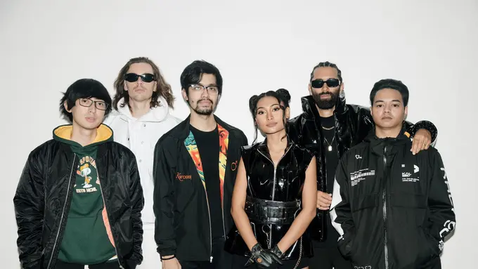 Yellow Claw, Weird Genius dan Novia Bachmid