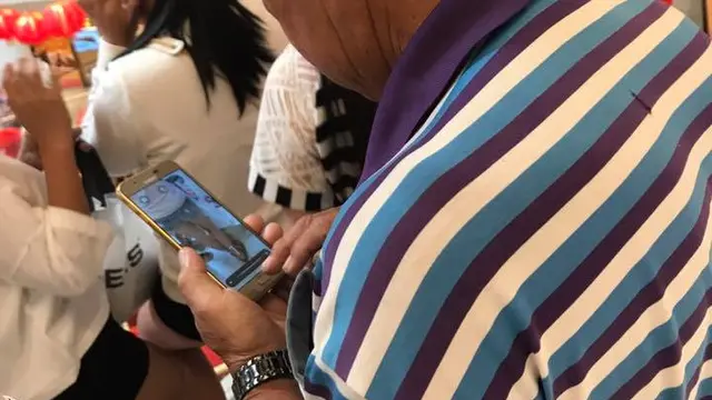 Pria Mesum Ambil Foto Gadis Secara Diam-Diam Untuk Jadi Bahan Mastrubasi