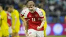 Selebrasi striker Denmark, Rasmus Hojlund setelah mencetak gol ke gawang Kazakhstan pada laga Grup H Kualifikasi Euro 2024 di Astana, Kazakhstan (26/3/2023). Saat menghadapi Kazakhstan pada matchday kedua, Rasmus Hojlund menyumbang dua gol meski akhirnya Denmark kalah 2-3 di akhir laga. Gol-gol dicetak pada menit ke-21 dan 35. (AFP/Ritzau Scanpix/Bo Amstrup)