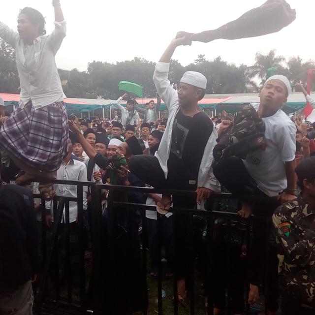 Adu Kuat Jokowi Dan Prabowo Di Priangan Timur Siapa Unggul