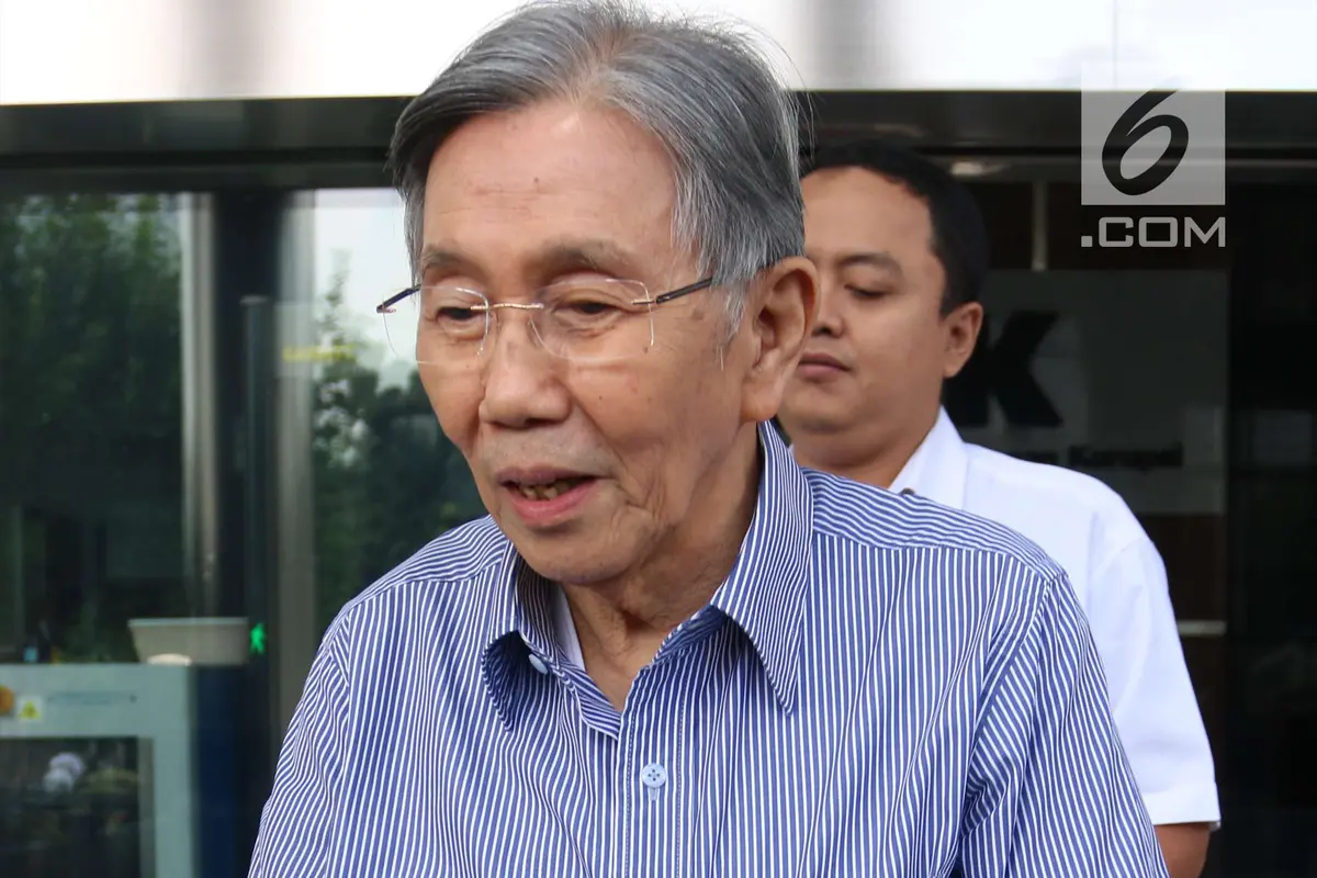 Beredar luas pesan hoax yang menyebut Kwik Kian Gie meninggal dunia. (Liputan6.com/Helmi Afandi)
