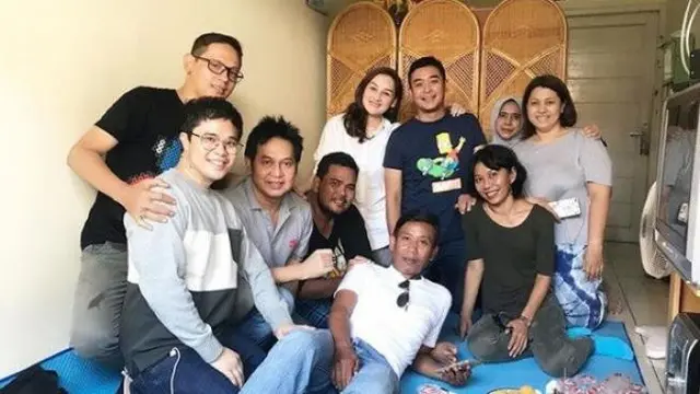 Sempat Stroke, Ini 6 Potret Terbaru Fahmi Bo TOP yang Kini Jualan Roti