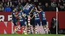 Pemain Athletic Bilbao Aitor Paredes merayakan mencetak gol kedua timnya bersama rekan satu timnya pada pertandingan sepak bola Liga Spanyol antara Sevilla Vs Athletic Bilbao. (CRISTINA QUICLER/AFP)
